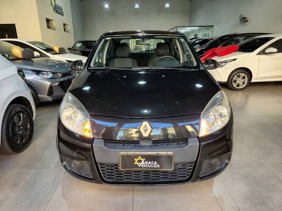 RENAULT SANDERO 1.0 EXPRESSION 16V FLEX 4P MANUAL RENAULT SANDERO 1.0 EXPRESSION 16V FLEX 4P MANUAL